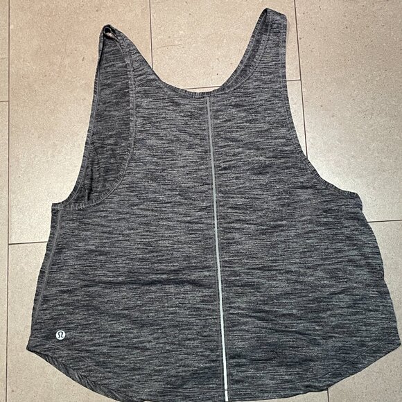 Lululemon Heathered Black Reflective Loose Fit Rush Hour Tank Top-Size 8 - Picture 3 of 8